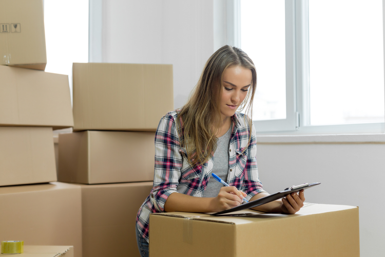 Get prepared as you head off to campus with these college moving and packing tips